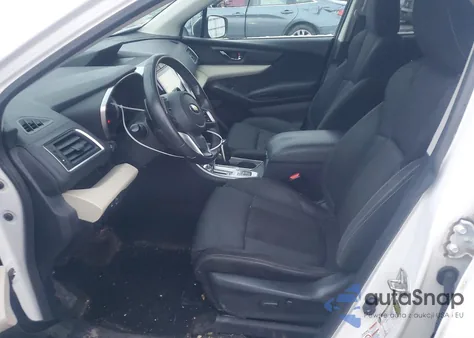 2019 Subaru Ascent Premium z USA, uszkodzony, nr VIN 4S4WMACD6K3438232